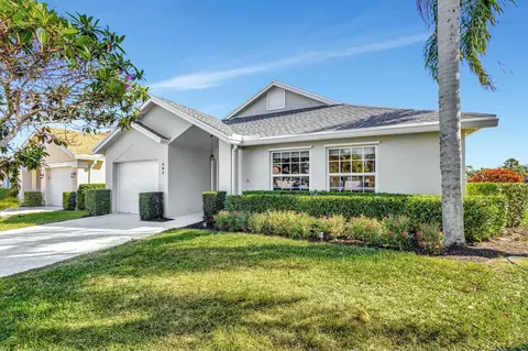 293 Moccasin Trl W, Jupiter, FL 33458