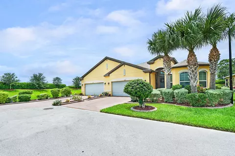 12759 SW Lake Fern Cir, Port Saint Lucie, FL 34987