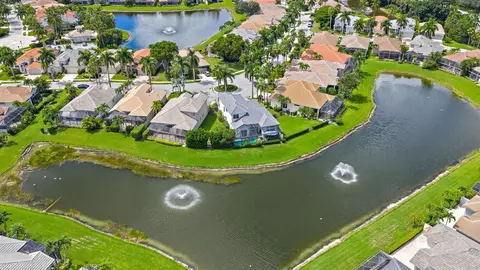 10906 Grande Blvd, West Palm Beach, FL 33412