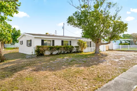 1674 Tynan, Melbourne, FL 32935