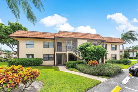 7091 Golf Colony Ct #104, Lake Worth, FL 33467