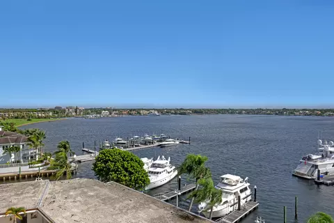 1208 Marine Way W #501, North Palm Beach, FL 33408