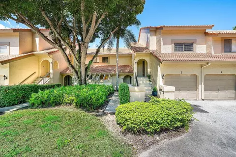 5520 Coach House Cir #C, Boca Raton, FL 33486