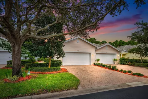 4662 SE Bridgetown Ct, Stuart, FL 34997