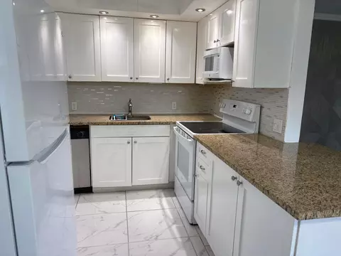 169 Dorset E #169 E, Boca Raton, FL 33434