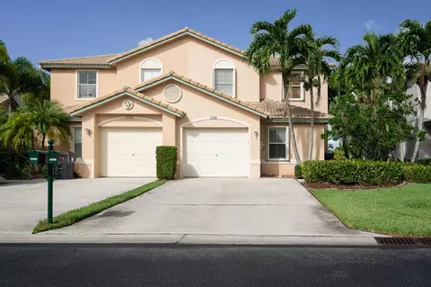 10586 Pelican Dr, Wellington, FL 33414
