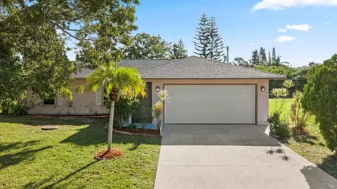 2449 SE Marseille, Port Saint Lucie, FL 34952