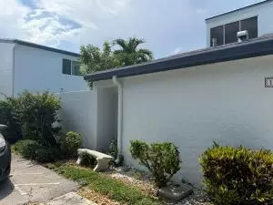 129 Lehane Ter #130, North Palm Beach, FL 33408