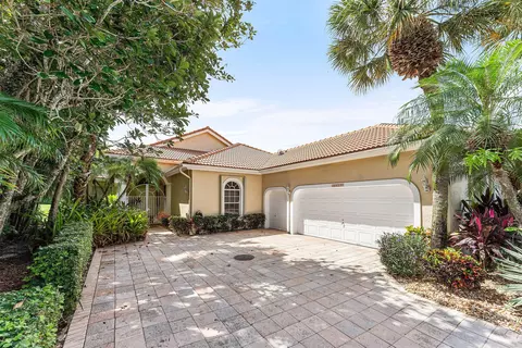 10654 Greenbriar Villa Dr, Lake Worth, FL 33449