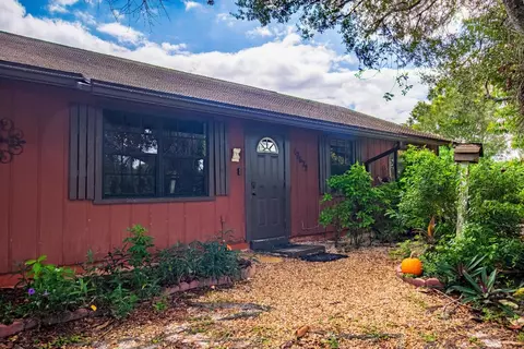 17672 38th Rd N, The Acreage, FL 33470