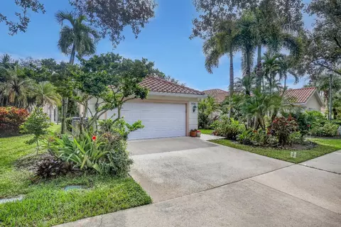2828 Kittbuck, West Palm Beach, FL 33411