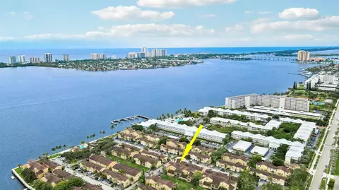1025 Lake Shore Dr #202, Lake Park, FL 33403