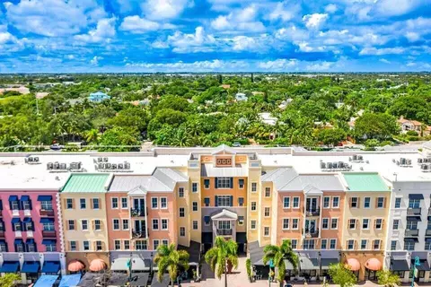 200 NE 2nd Ave #211, Delray Beach, FL 33444