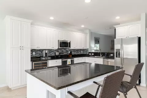 2109 SE Wild Meadow Cir, Port Saint Lucie, FL 34952