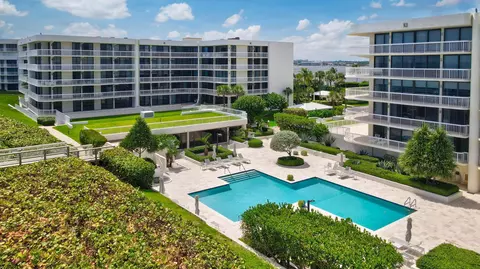 3300 S Ocean Blvd #504S, Palm Beach, FL 33480