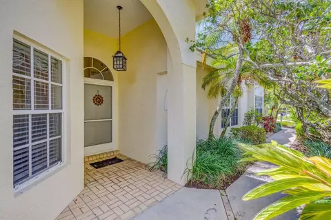 16550 Riverwind Ct, Jupiter, FL 33477