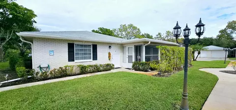 10126 S 44th Ter S, Boynton Beach, FL 33436