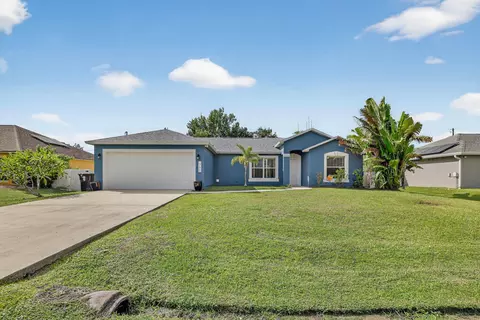 790 NW Bayard Ave, Port Saint Lucie, FL 34983