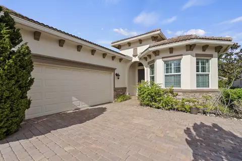 10937 SW Visconti Way, Port Saint Lucie, FL 34986
