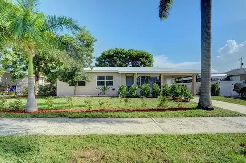 1749 15th Ave N, Lake Worth Beach, FL 33460
