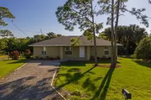 9004 S Indio Cir, Labelle, FL 33935