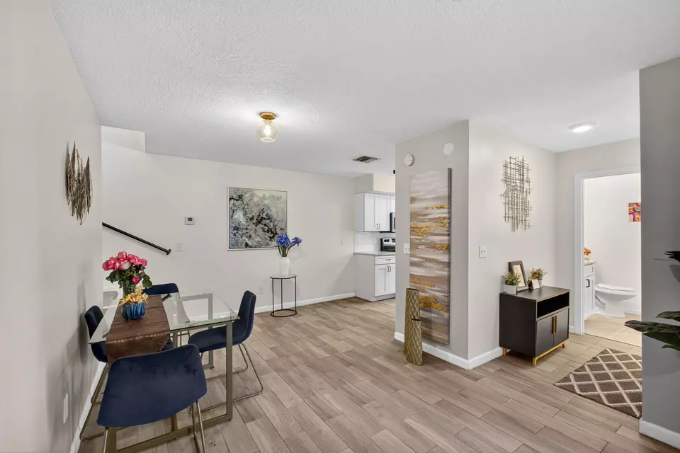Dining - 2399 Lena Ln, West Palm Beach, FL 33415 photo 1 of 2