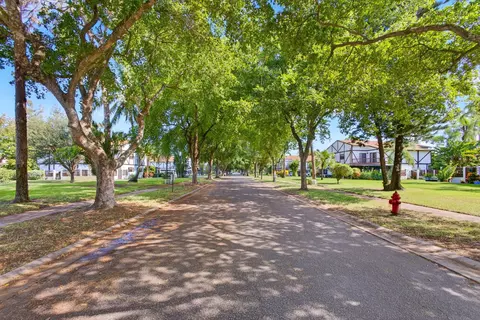 View/Area - 2399 Lena Ln, West Palm Beach, FL 33415 photo 1 of 8