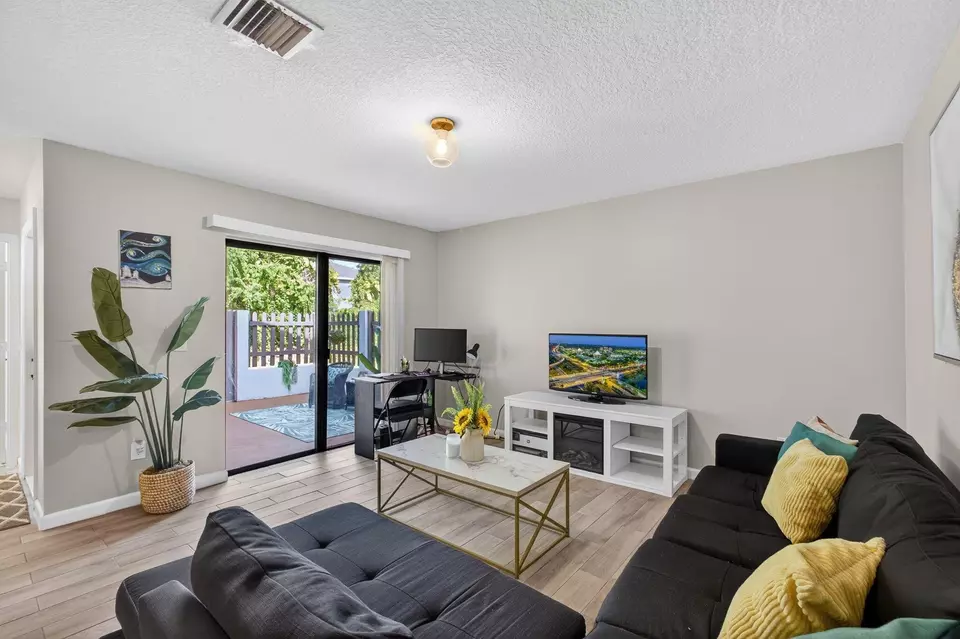Living - 2399 Lena Ln, West Palm Beach, FL 33415 photo 1 of 3