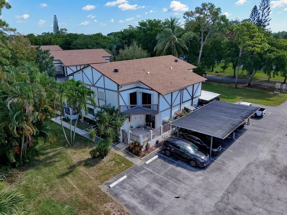 View/Area - 2399 Lena Ln, West Palm Beach, FL 33415 photo 4 of 8