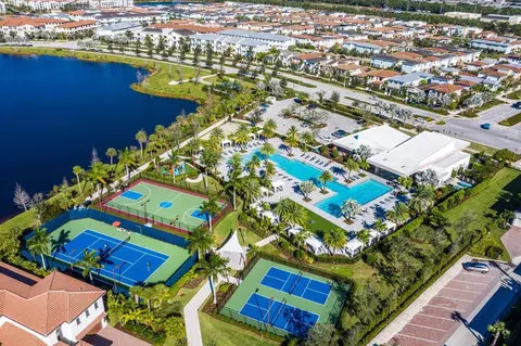 5333 Sagan Ln, Palm Beach Gardens, FL 33418