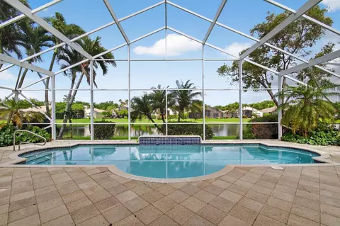13221 Alhambra Lake Cir, Delray Beach, FL 33446