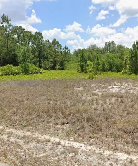 1909 Monroe Ave, Lehigh Acres, FL 33972