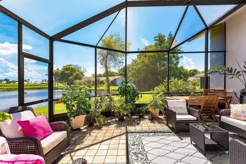 5534 Forest Oaks Ter, Delray Beach, FL 33484