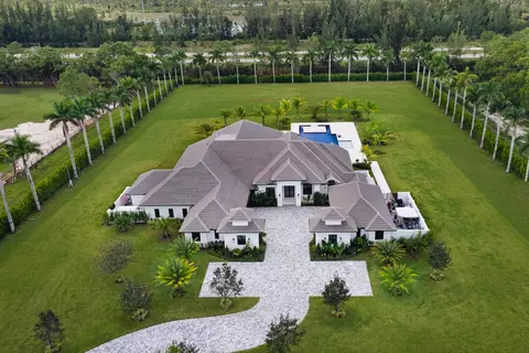 14699 Black Bear Rd, Palm Beach Gardens, FL 33418