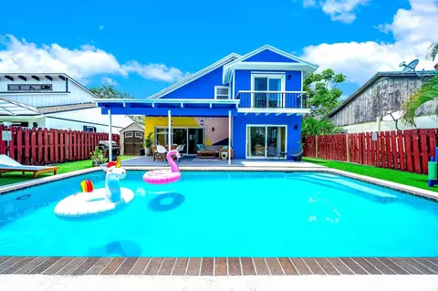 2470 Douglas Ave, Delray Beach, FL 33444