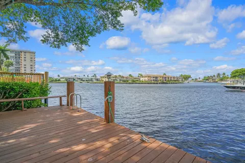 777 S Federal Hwy #E301, Pompano Beach, FL 33062