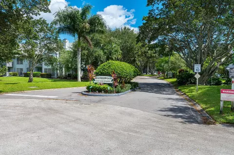 5047 Heatherhill Ln #4, Boca Raton, FL 33486