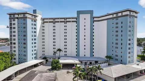555 SE 6th Ave #2-E, Delray Beach, FL 33483