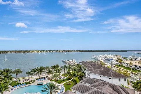 2 Water Club Way #802, North Palm Beach, FL 33408