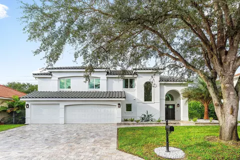 20311 Monteverdi Cir, Boca Raton, FL 33498