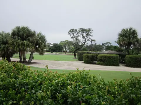 111 Fairview W, Tequesta, FL 33469
