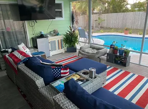 1567 NE 21st Ter W, Jensen Beach, FL 34957
