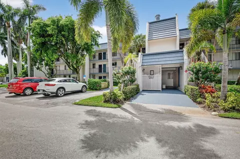 4381 Trevi Ct #303, Lake Worth, FL 33467