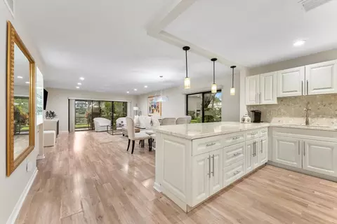 30 Westgate Ln #30G, Boynton Beach, FL 33436