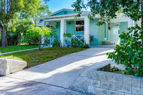 906 N A, Lake Worth Beach, FL 33460