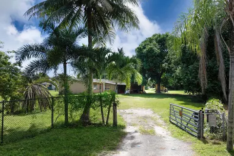 2490 Sunset Dr, West Palm Beach, FL 33415