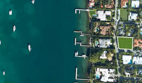1421 N Lake Way, Palm Beach, FL 33480