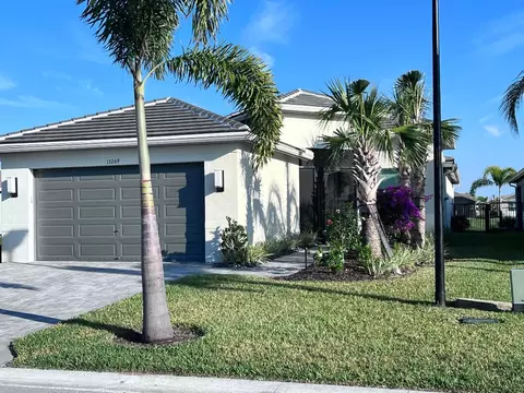 13269 SW Blue Riv, Port Saint Lucie, FL 34987