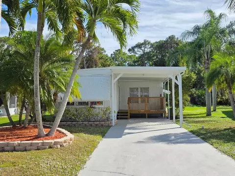 221 Camino Del Rio, Port Saint Lucie, FL 34952
