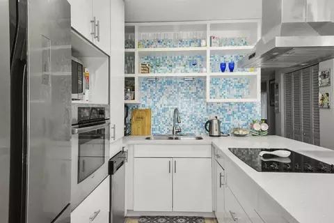 2920 Lake Osborne Dr #103, Lake Worth, FL 33461